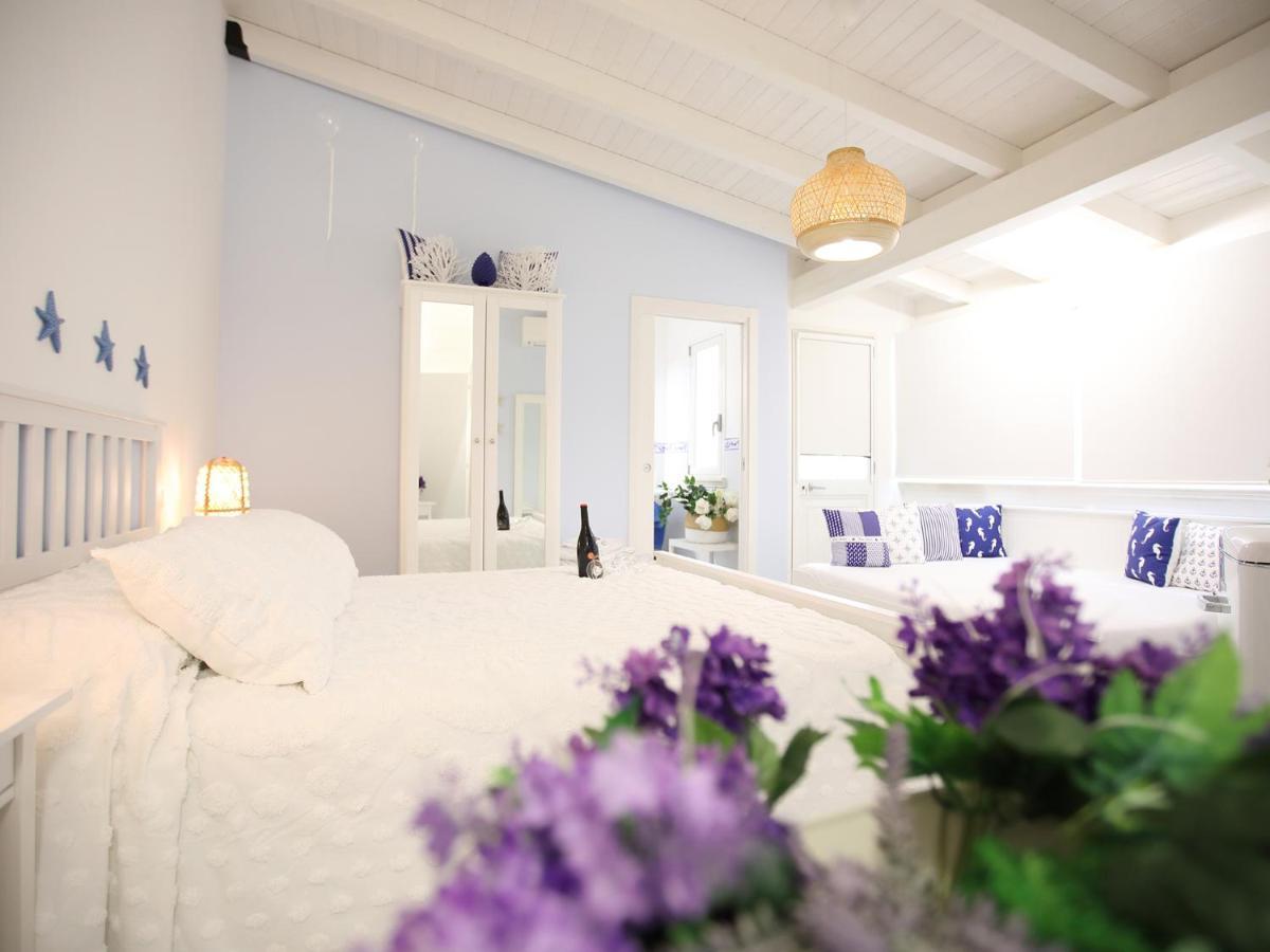Blu Mare Suite Privata & Apartment แตร์ราซีนี ภายนอก รูปภาพ