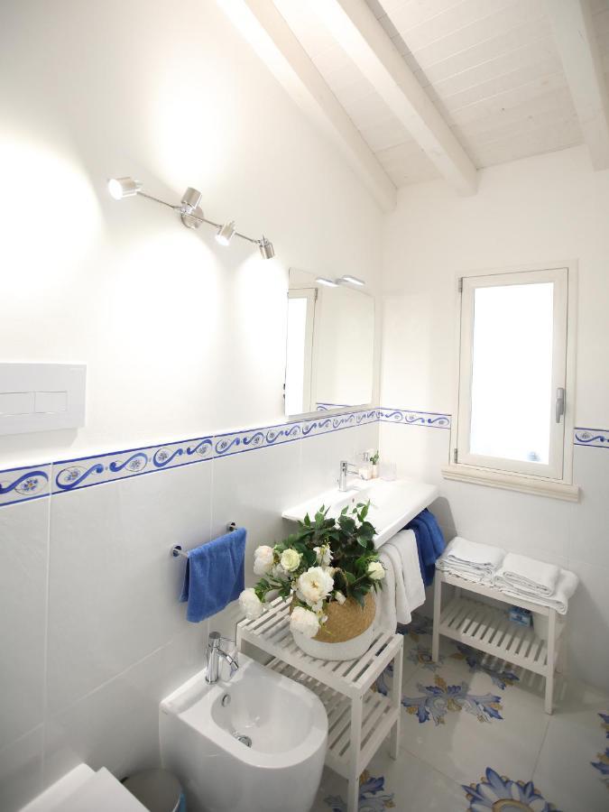 Blu Mare Suite Privata & Apartment แตร์ราซีนี ภายนอก รูปภาพ