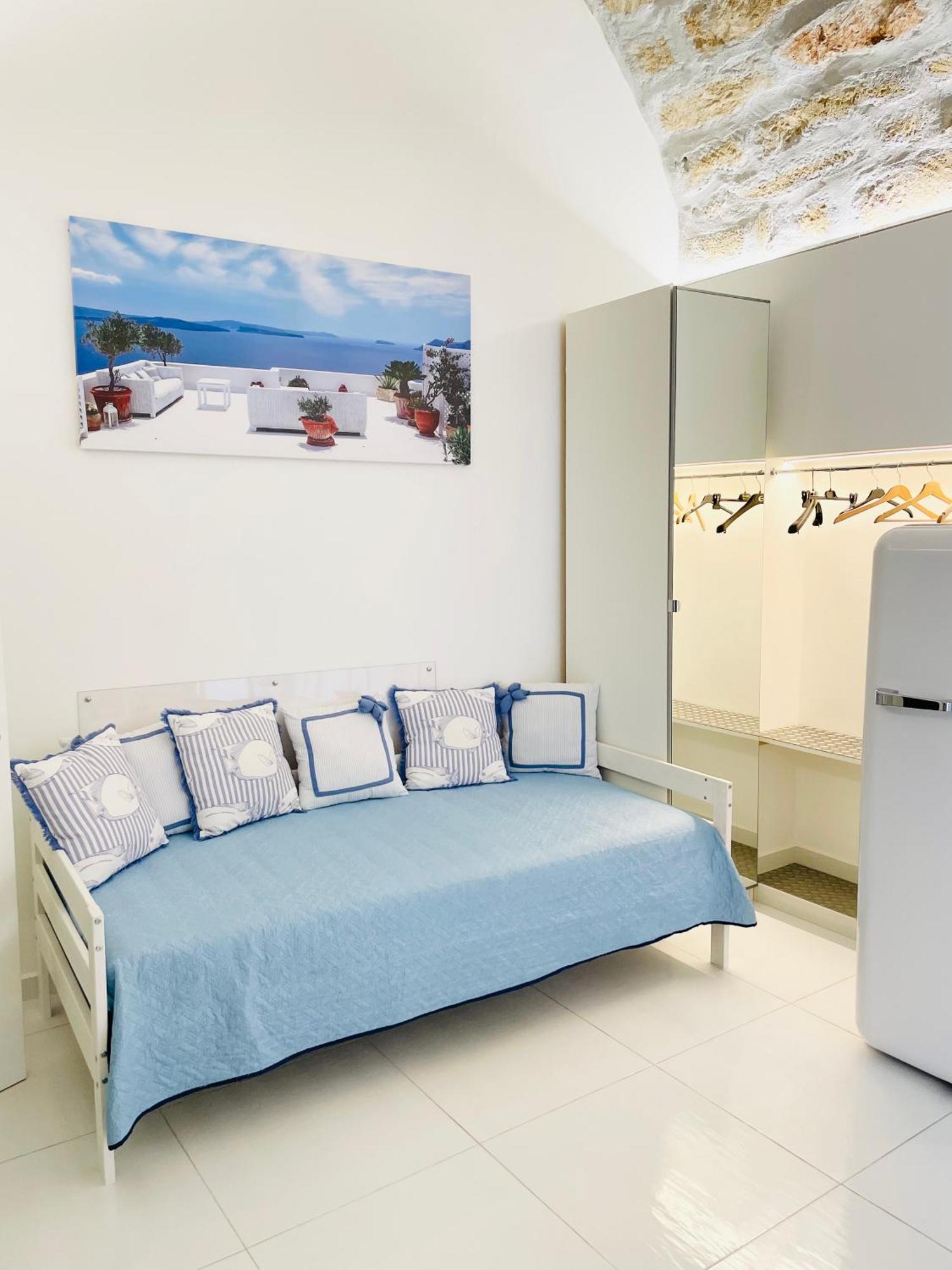 Blu Mare Suite Privata & Apartment แตร์ราซีนี ภายนอก รูปภาพ